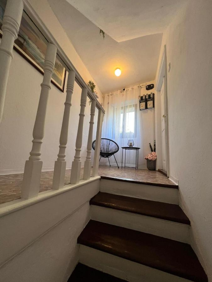 Sml Apartments 1 Izola Εξωτερικό φωτογραφία