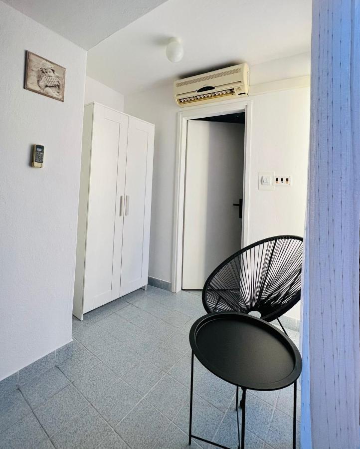 Sml Apartments 1 Izola Εξωτερικό φωτογραφία